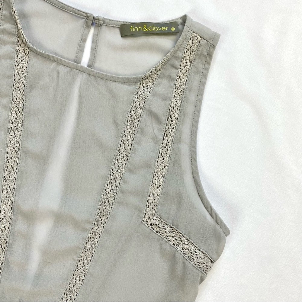 Athro FINN & CLOVER Sheer Gray Lace Trim Peplum Blouse Size M-Juniors (EUC) - Picture 2 of 14